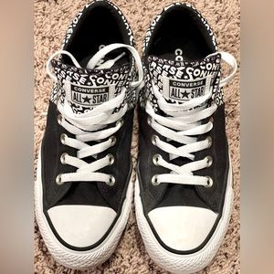 Converse All Stars. Women’s size 8